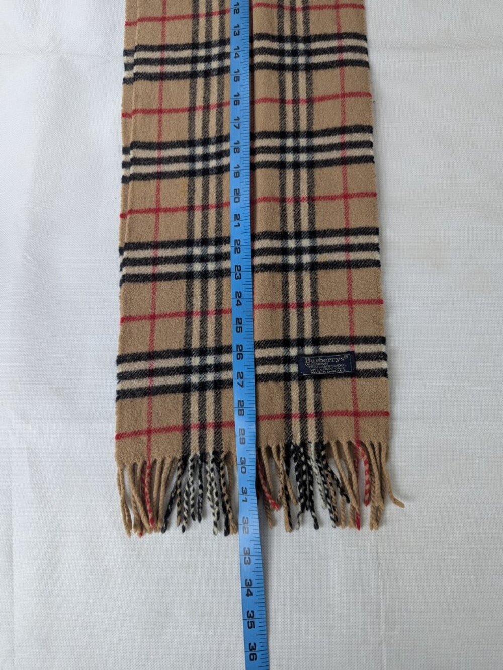Burberry Nova Check Lambswool Beige Scarf | Must Have - Picture 10 of 11